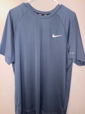 Nike Dri-FIT Men’s T-shirt